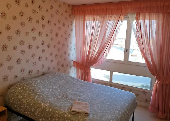 Chez Particulier Proche De Commodités * Montluçon