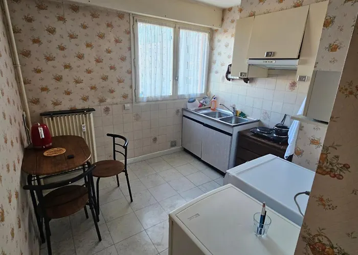 Chez Particulier Proche De Commodités * Montluçon